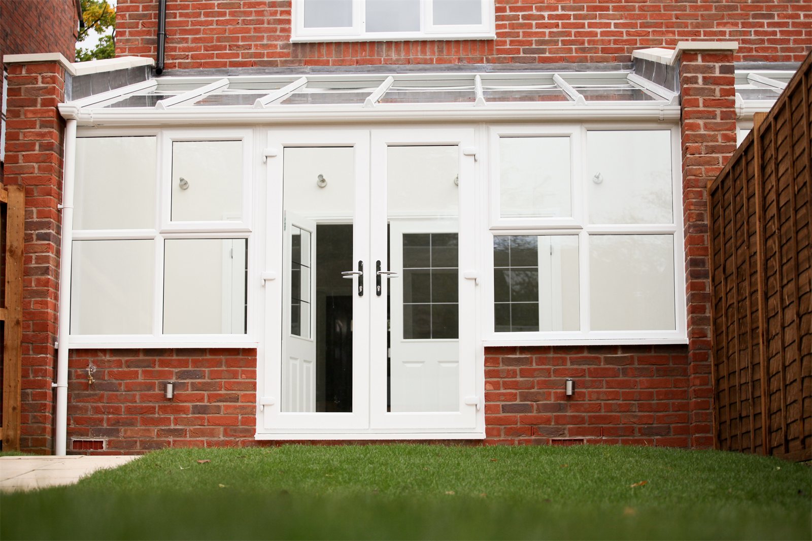 White uPVC lean-to conservatory (product photo)